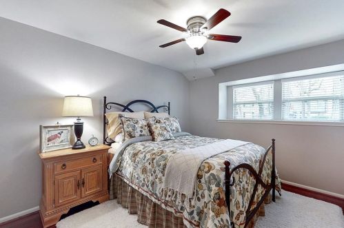 2018 Thousand Pne Dr, Humble TX 77339-3147 exterior