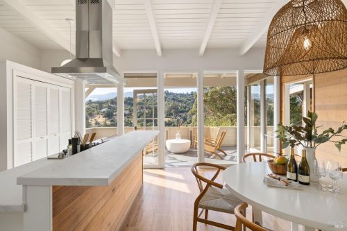 85 Shelley Dr, Mill Valley CA 94941-1579 exterior