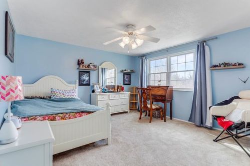 208 Darnley Dr, Moon Twp PA 15108-9753 exterior