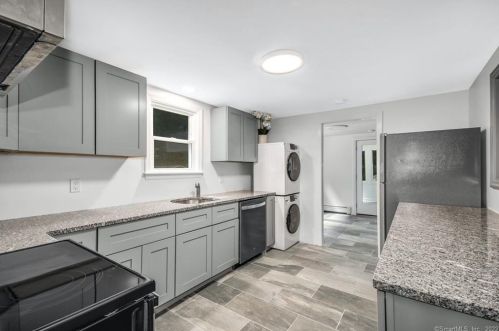 562 Branchville Rd, Ridgefield CT  06877-6030 exterior