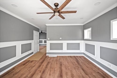 1908 5 Ave, Broadview IL 60153-3203 exterior