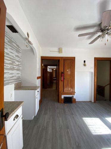 2835 37, Milwaukee WI 53215-3512 exterior