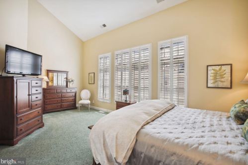 321 Fayette St, Alexandria VA 22314-2434 exterior