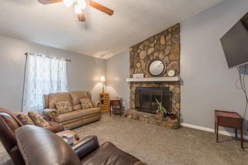 4376 Housworth Dr, Lithonia GA  30038-4632 exterior