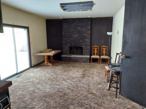 2119 Dartmoor Dr, Joliet IL 60435-3310 exterior