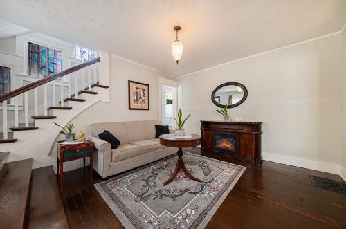 116 Hoffman St, Three Rivers MI exterior