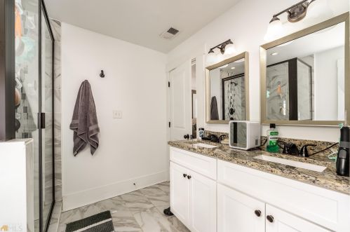 2930 Eleanor Ter, Atlanta GA  30318-6014 exterior