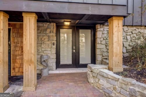 1210 Beechwood Ave, Atlanta GA 30327-0042 exterior