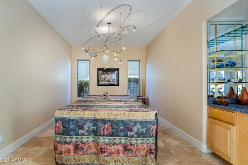 6413 31st St, Phoenix AZ 85008-1127 exterior