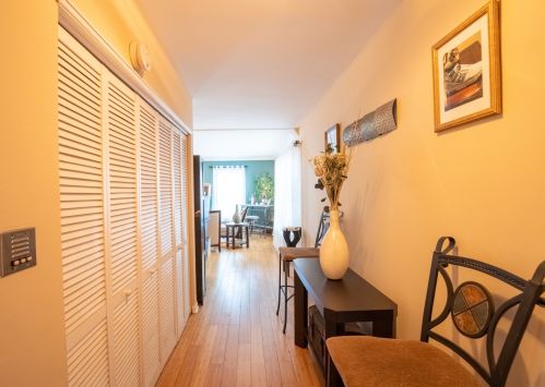 5315 Francisco Ave, Chicago, IL 60625-4003