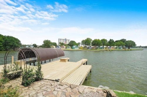 9 La Costa Dr, Montgomery TX 77356-5357 exterior