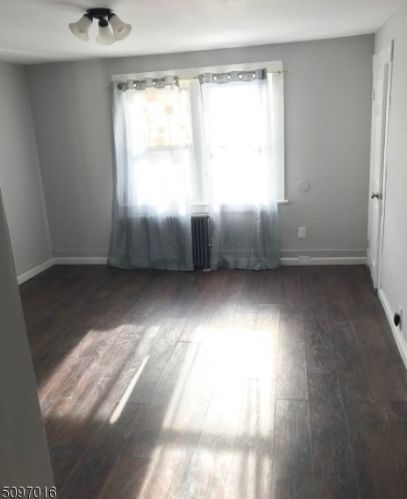 5 Joyce St, Town Center NJ 07052-5221 exterior