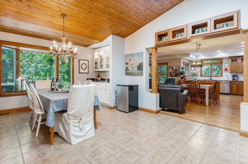 6243 Robertson Rd, Middlevle MI 49333-8731 exterior