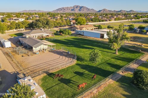 24420 142 St, Chandler AZ exterior