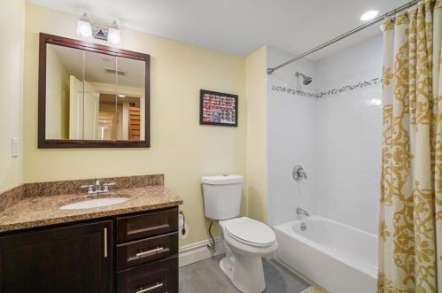 909 Beacon St, Boston MA  exterior