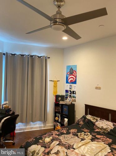 2623 Catharine St, Philadelphia PA 19143-2615 exterior