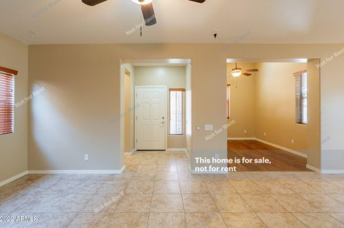 15925 21st Ln, Phoenix AZ  85023-9207 exterior