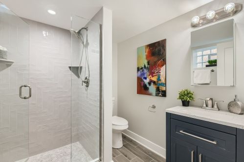 8748 Dorchester Ave, Chicago IL 60619-7010 exterior