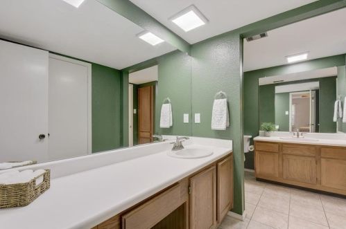 4009 Alexandria Dr, Austin TX 78749-3936 exterior