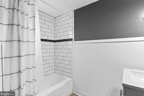 581 Kings Hwy, Camden NJ 08106-2207 exterior