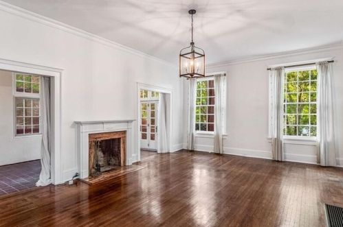 120 17th St, Atlanta GA  30309-3322 exterior