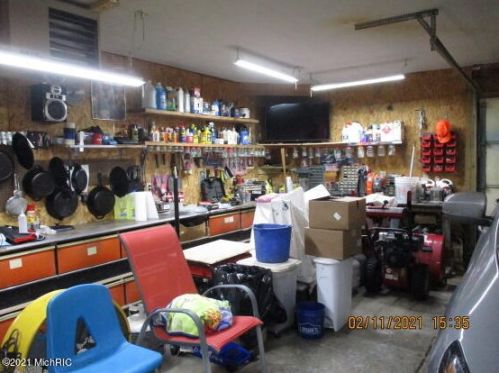 301 Cecil St, Glendora MI 49107-1706 exterior