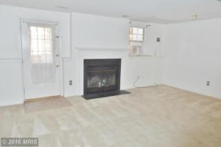 6064 Kestner Cir, Alexandria VA  22315-4895 exterior