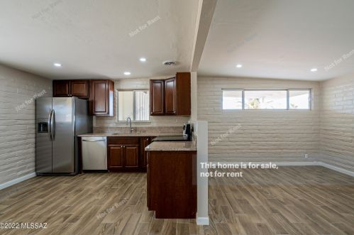 8234 19th St, Tucson AZ  85710-5916 exterior