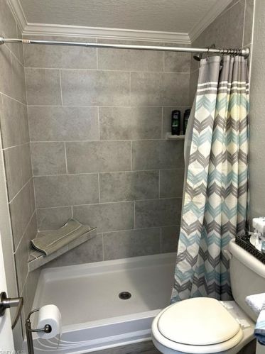 1177 Diamond Lake Cir, Naples FL 34114-9218 exterior