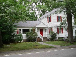 360 Quinobequin Rd, Newton, MA 02468-2104