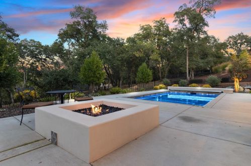 3840 Greenview Dr, Folsom CA  95762-5218 exterior