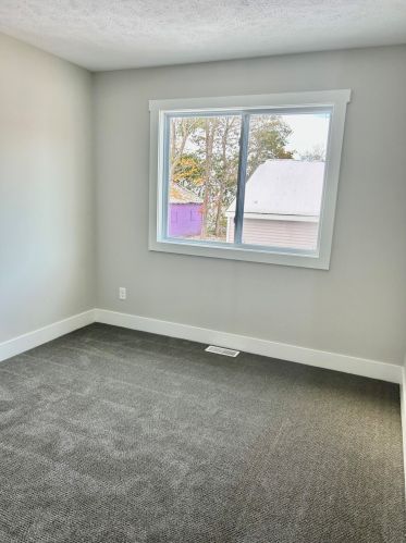 1271 Spring St, Meskegon MI 49442-3515 exterior