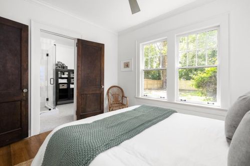 1725 Melrose Dr, Atlanta GA  30310-4538 exterior