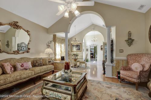 2 Arcadia Dr, Lakehurst NJ 08759-6160 exterior