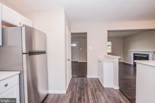 9615 New Hampshire Ave, Silver Spring MD 20905-3918 exterior