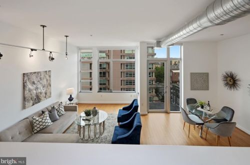 1390 V St, Washington DC  20020-7018 exterior