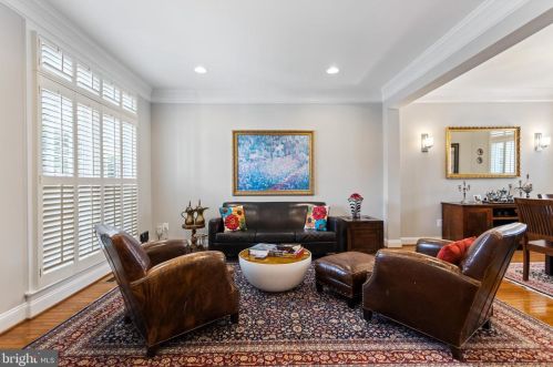 1392 Ingleside Ave, Mc Lean VA  22101-3728 exterior