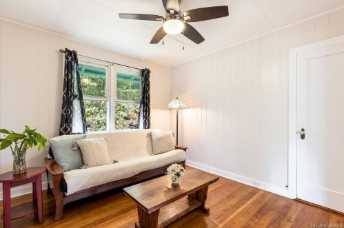 2910 Dole St, Honolulu HI 96816-1730 exterior