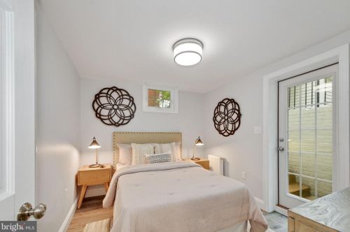 4401 Burlington Pl, Washington DC  20016-4421 exterior