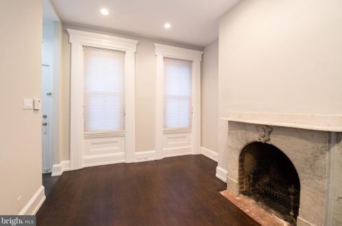 608 21 St, Philadelphia PA 19121-3944 exterior