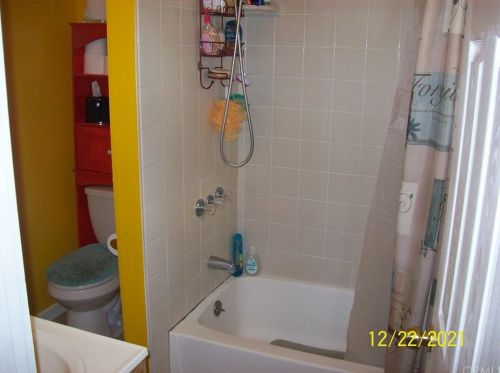 2705 Olive Ave, Fullerton CA 92833-3542 exterior