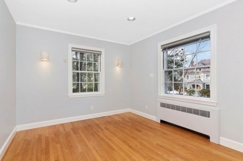 354 Otis St, Newton MA 02460-1817 exterior