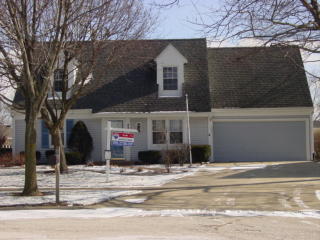 897 Shady Ct, Aurora IL  60506-1583 exterior