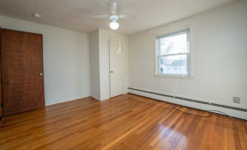 281 Hartwick St, Springfield MA 01108-3564 exterior