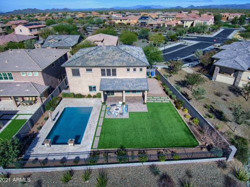 22925 46 St, Phoenix AZ 85050 exterior