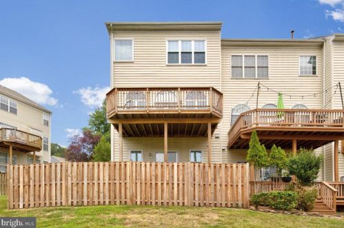 3405 Governors Crest Ct, Alexandria VA  22310-2337 exterior