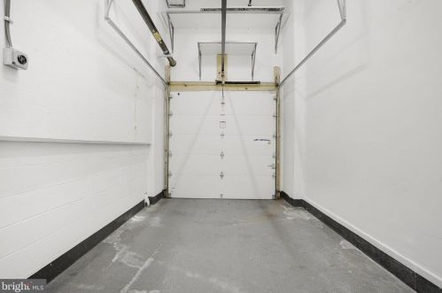 420 3rd St, Washington DC  20003-1930 exterior