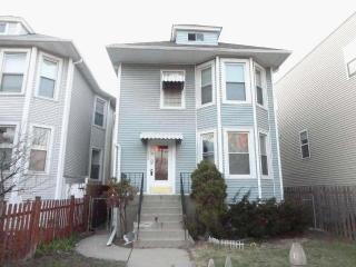 7252 Rogers Ave, Chicago IL  60645-2414 exterior