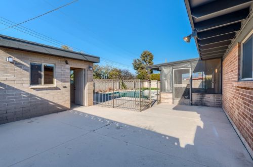 8901 Mcclellan St, Tucson AZ  85710-4420 exterior