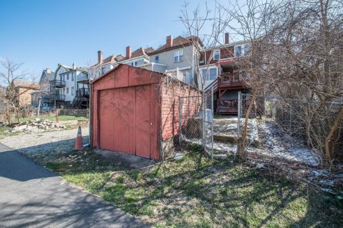 90 Pasadena, Pittsburgh PA 15215-0024 exterior